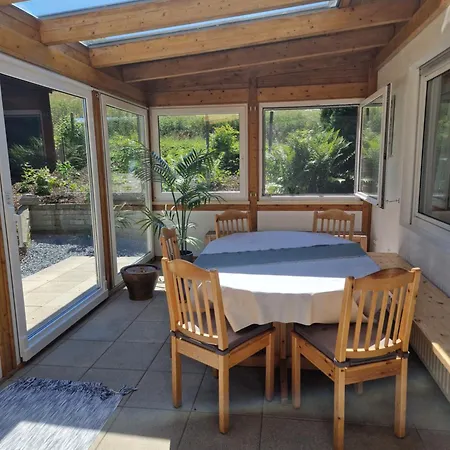 Semesterbostad Berghausen Am Hennesee Meschede