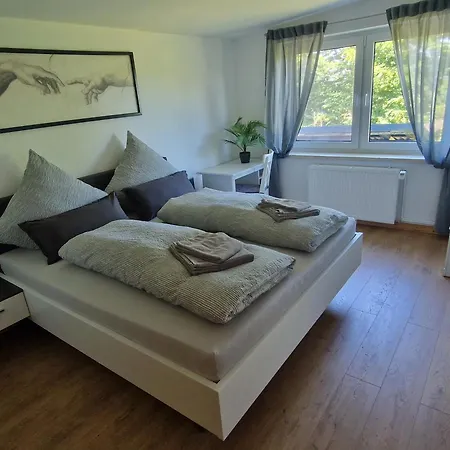 Berghausen Am Hennesee Semesterbostad