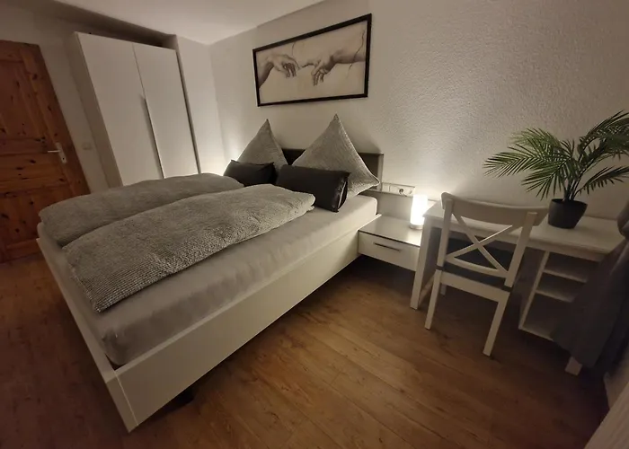 Berghausen Am Hennesee Meschede